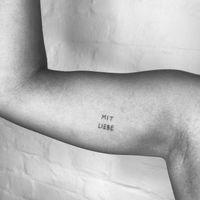 Tattoo-Arm-Liebe-sw